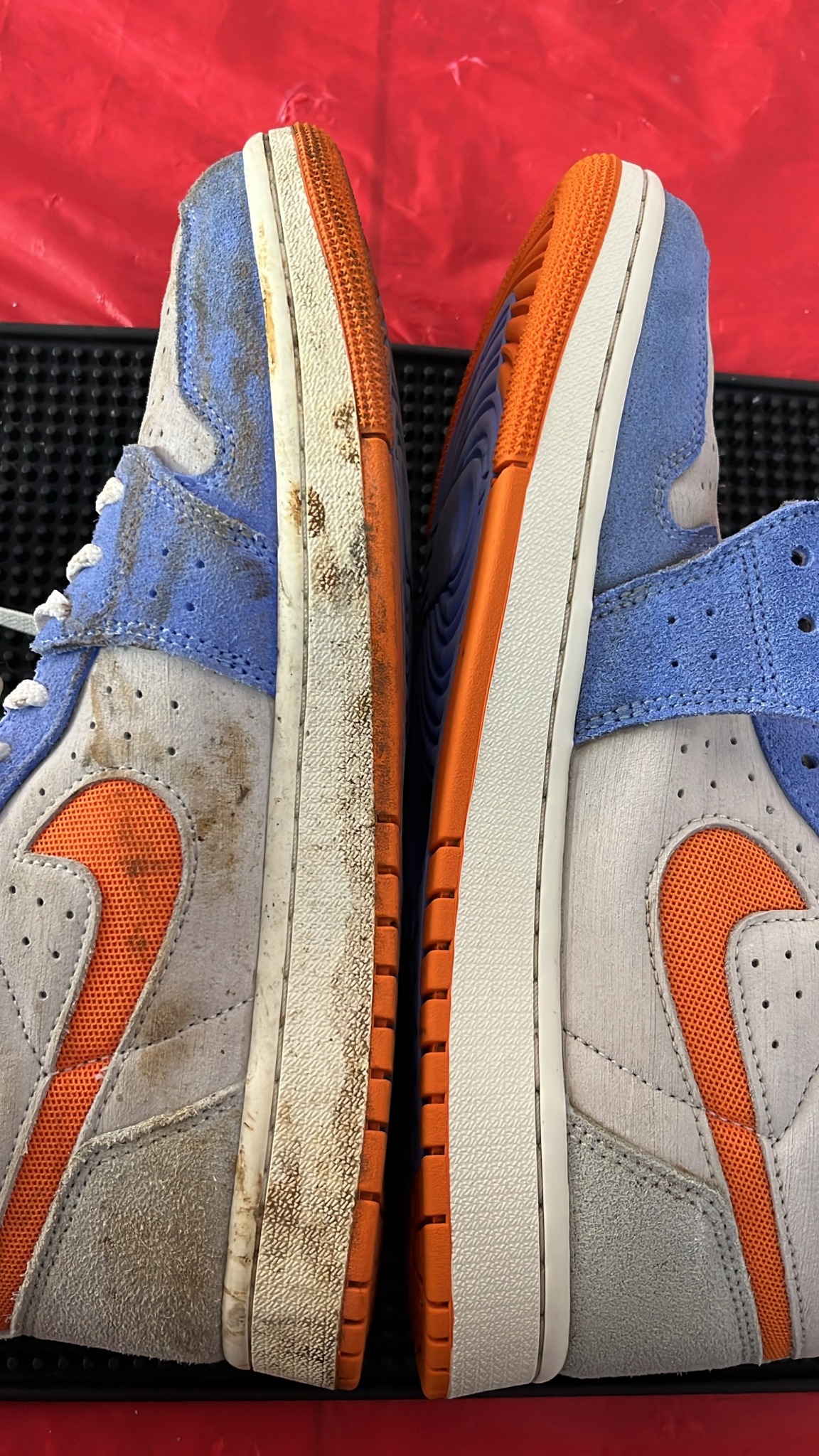 Jordan Spiderman reluciente